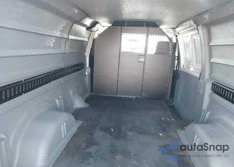 2012 Ford E-150 Commercial z USA, uszkodzony, nr VIN 1FTNE1EL3CDA08557